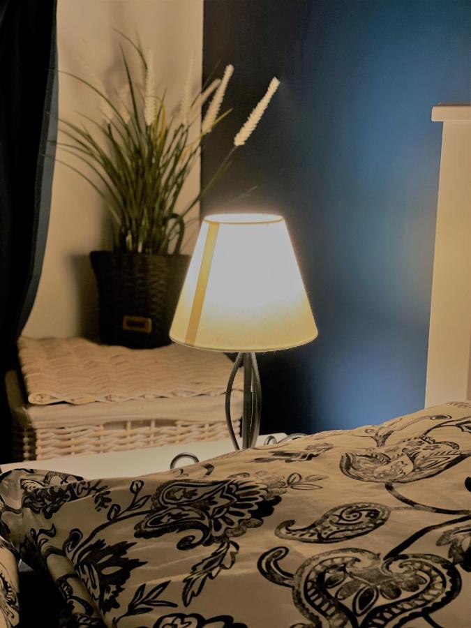 Feels Like Home Juan Flore - Air-Conditioned Furnished Apartment With Terrace & Parking アンティーブ エクステリア 写真